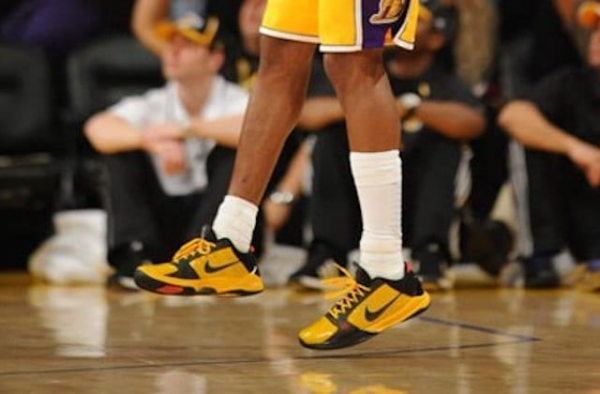 Giày Nike Zoom Kobe 5 'Bruce Lee' 386429-701 - Ảnh 3