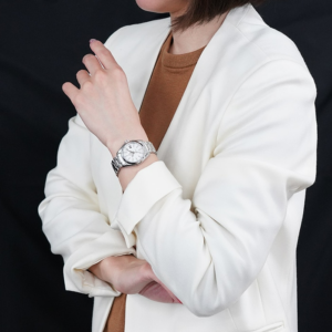 Alternative view of Đồng Hồ Omega Seamaster Aqua 'Silver' 231-10-30-20-02-001