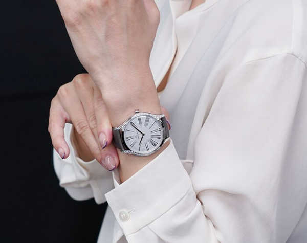 Đồng Hồ Omega De Ville Tresor 'Silver' 428-17-39-60-02-001 - Ảnh 3