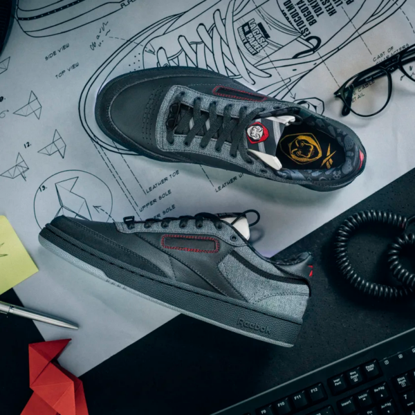 Giày Reebok The Money Heist x Club C 'The Professor' GX9441 - Ảnh 2