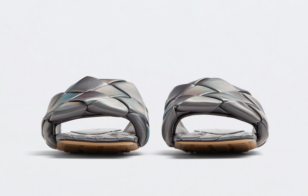 Dép Bottega Veneta Lido Flat Sandal 'Oyster' 608853V1AH01258 - Ảnh 4