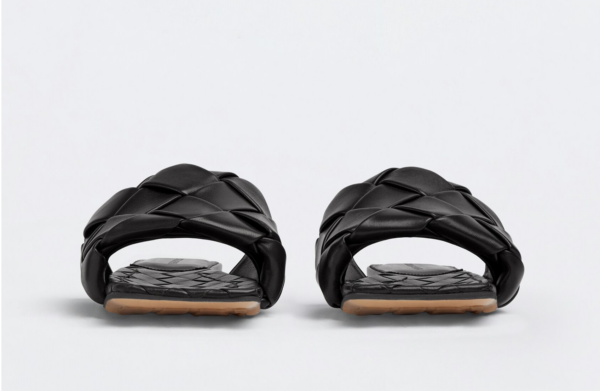 Dép Bottega Veneta Lido Flat Sandal 'Black' 608853VBSS01000 - Ảnh 2