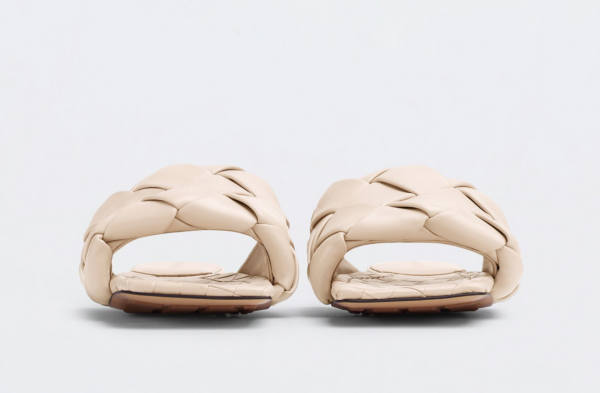 Dép Bottega Veneta Lido Flat Sandal 'Bandage' 608853VBSS01740 - Ảnh 4