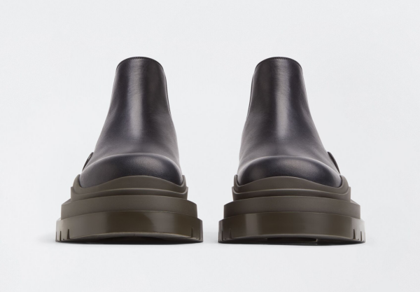 Giày Bottega Veneta Tire Ankle Chelsea Boot 'Black Camping' 630281VBS501291 - Ảnh 4
