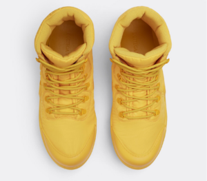 Alternative view of Giày Bottega Veneta Puddle Bomber 'Egg Yolk' 667064VBSD77123