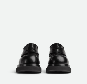 Giay Bottega Veneta Lug Loafer 'Black' 730222V20V01000