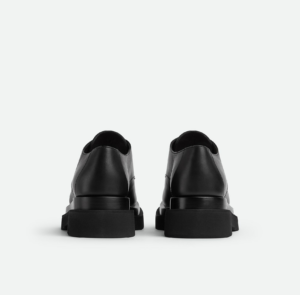 Giay Bottega Veneta Lug Lace-Up Shoe 'Black' 730223VBS501000