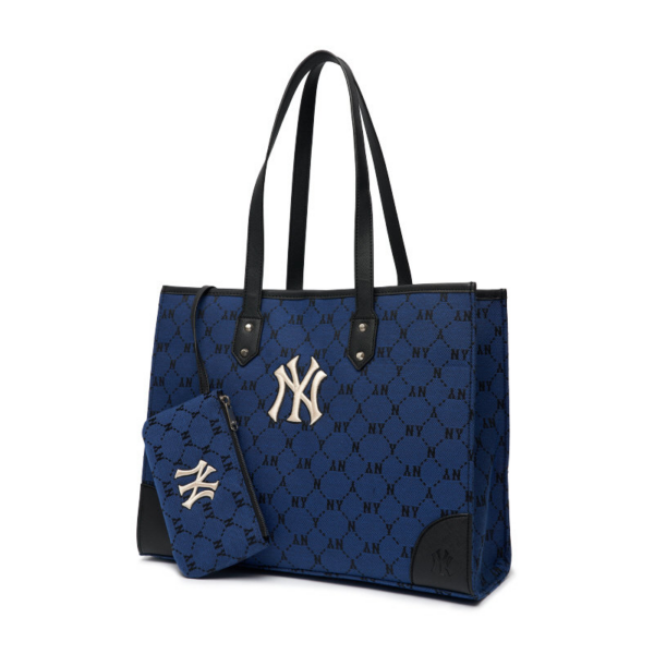 Túi MLB Monogram Diamond Jacquard NY Yankees 3AORL021N-50BLD - Ảnh 2