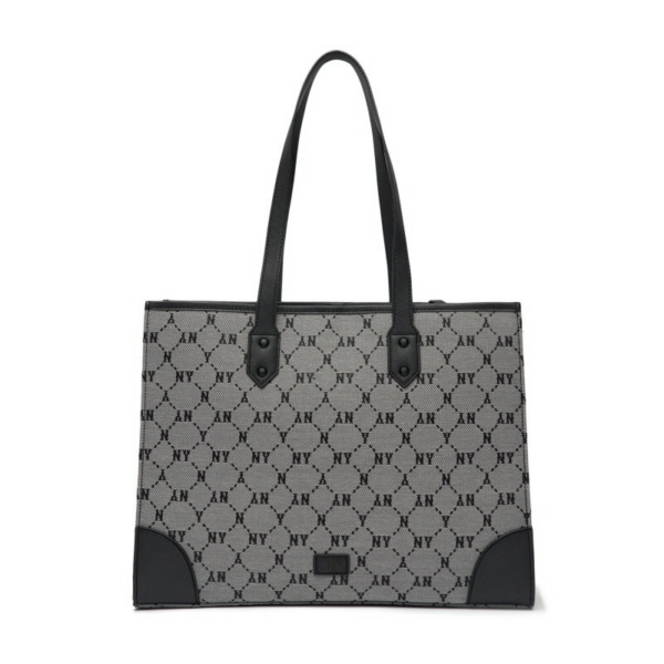 Túi MLB Monogram New York Yankees Black 3AORL021N-50GRS - Ảnh 3