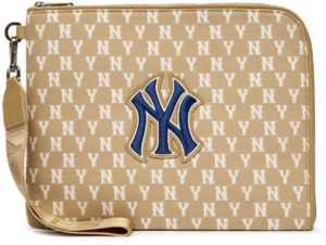 Túi MLB Monogram Pouch S New York Yankees Brown 3APOS012N-50BGD