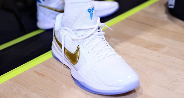 Giày Nike Undefeated x Zoom Kobe 5 Protro ' Unlucky 13' DB4796-100 - Ảnh 2