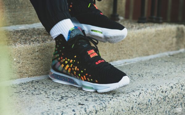 Giày Nike LeBron 17 'James Gang' BQ3177-005 - Ảnh 4