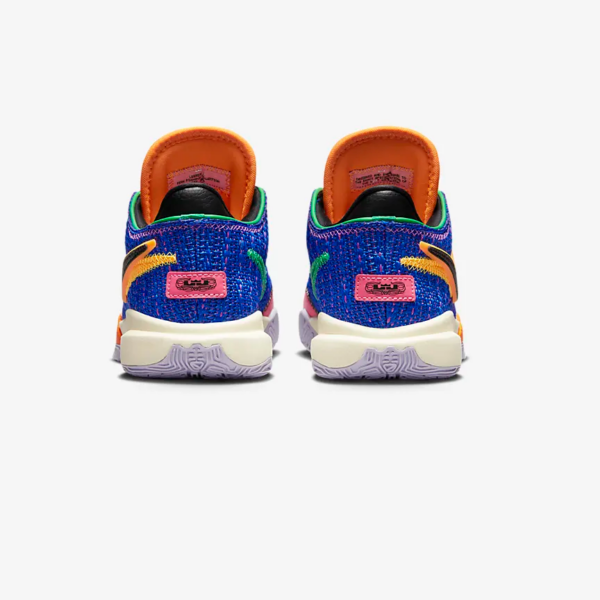 Giay Nike LeBron 20 GS 'Racer Blue' DQ8651-401
