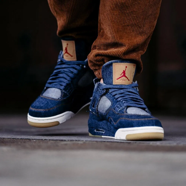 Giày Nike Air Jordan Levi's x Air Jordan 4 Retro 'Denim' AO2571-401 - Ảnh 3