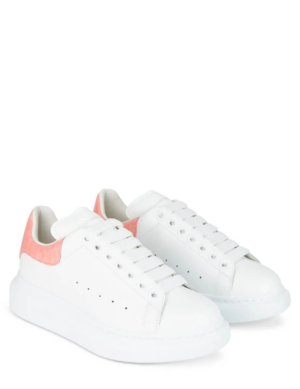 Alternative view of Giày Alexander McQueen Oversized Patent Pink Embossed Croco 553770-WIAF8-9414