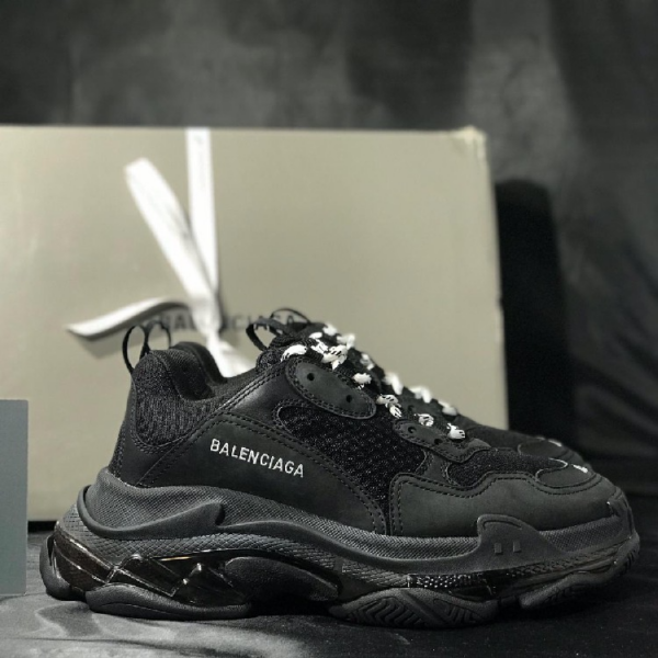 Giày Balenciaga Triple S Sneaker 'Triple Black' 2019  541624-W09O1-1000 - Ảnh 5