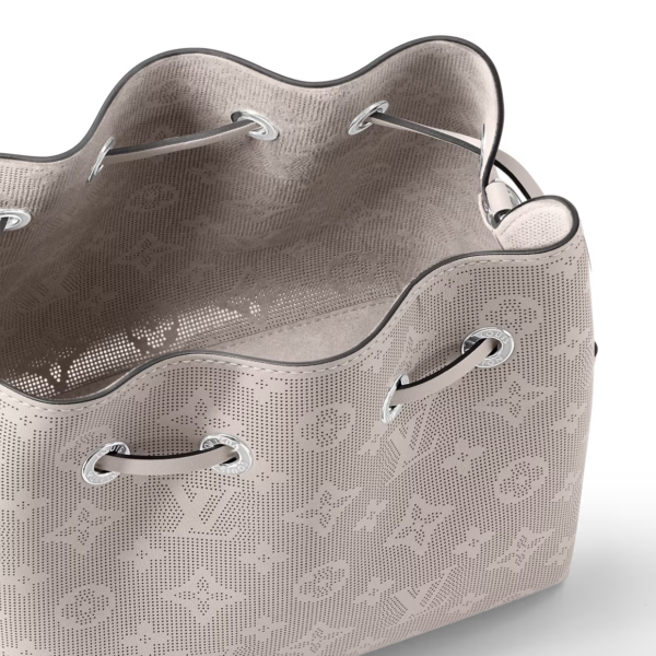 Tui Louis Vuitton Bella Bucket Bag 'Mouse Grey' M21886