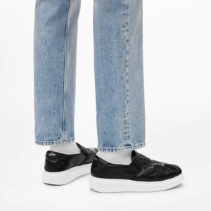 Giay Louis Vuitton Beverly Hills Slip On Trainers "Black" 1A9FAN