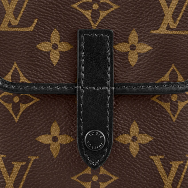 Túi Louis Vuitton Christopher Wearable Wallet M69404 - Ảnh 8