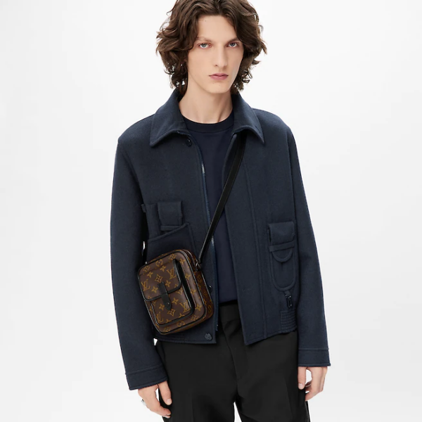 Túi Louis Vuitton Christopher Wearable Wallet M69404 - Ảnh 7