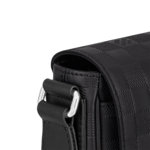 Tui Louis Vuitton District PM Messenger Bag 'Black' N42711