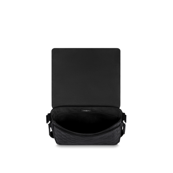 Tui Louis Vuitton District PM Messenger Bag 'Black' N42711