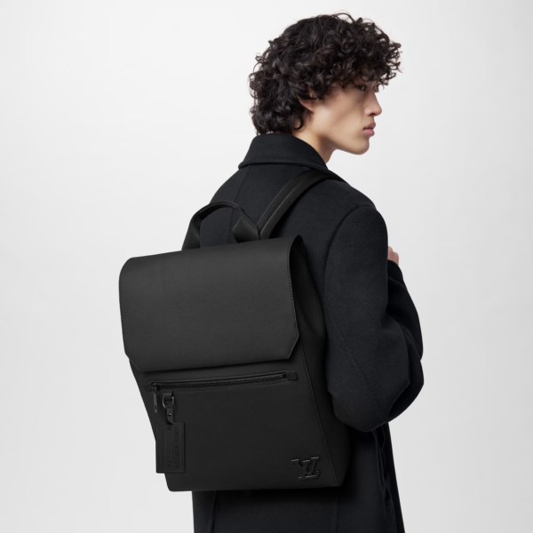 Tui Louis Vuitton Fastline Backpack 'Black' M21367