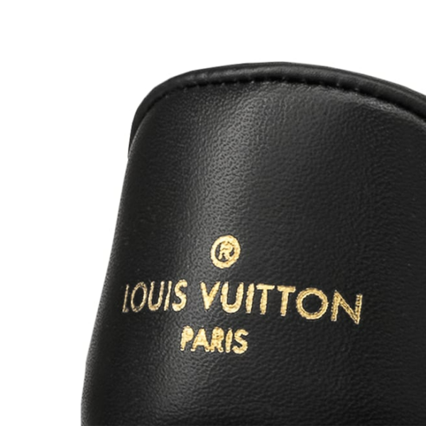 Giay Louis Vuitton Luxembourg Trainer "Black" 1A4PAV