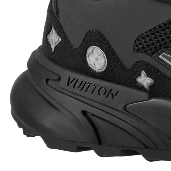 Giay Louis Vuitton Runner Tatic Trainers "Black" 1A9UNT