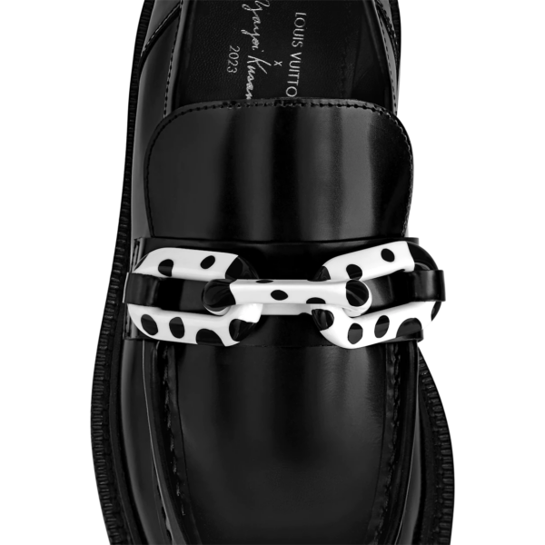 Giay Louis Vuitton x YK Academy Loafers 'Black' 1AB9JW