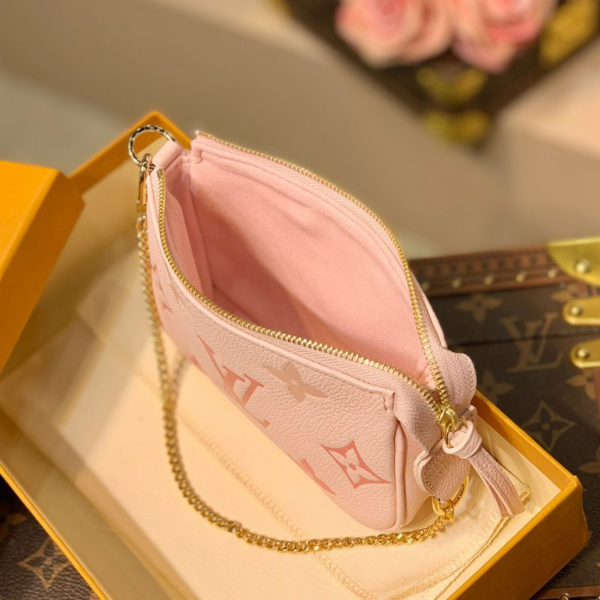 Túi Louis Vuitton Pochette Accessoires M80501 - Ảnh 3