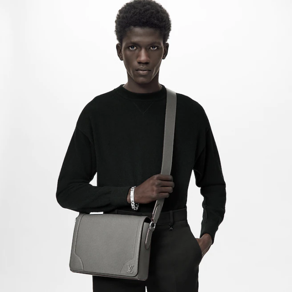 Túi Louis Vuitton New Flap Messenger M30808 - Ảnh 8