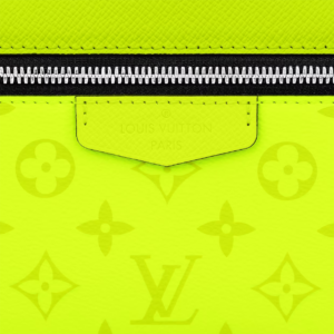 Tui Louis Vuitton Outdoor Messenger Bag 'Neon Yellow' M30943