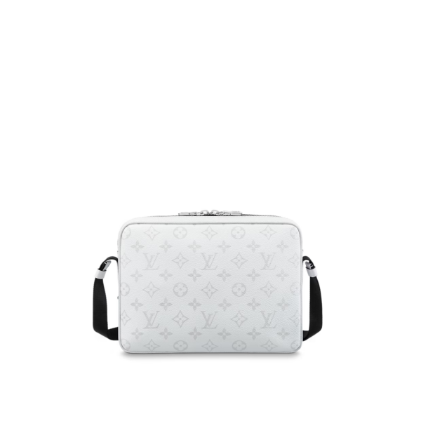 Tui Louis Vuitton Outdoor Messenger Bag 'Optic White' M30873