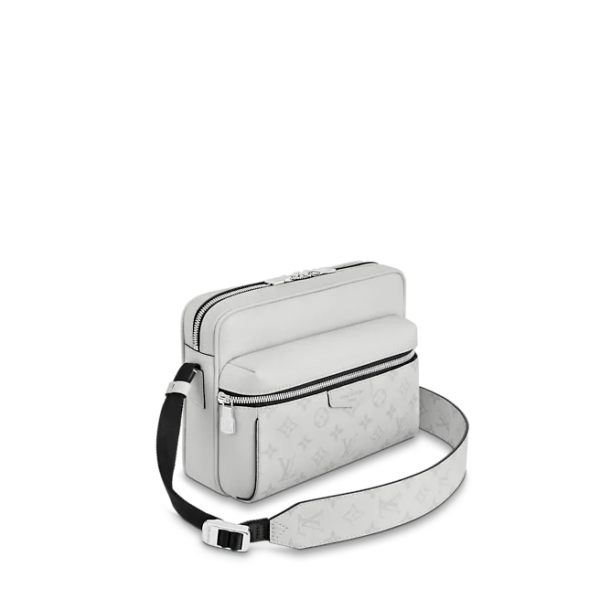 Túi Louis Vuitton Outdoor Messenger M30243 - Ảnh 4