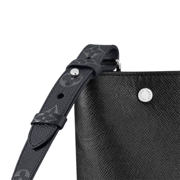 Túi Louis Vuitton Outdoor Tote Bag M30431 - Ảnh 5