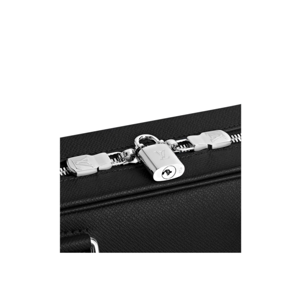Tui Louis Vuitton Porte-Documents 'Taiga' M33441