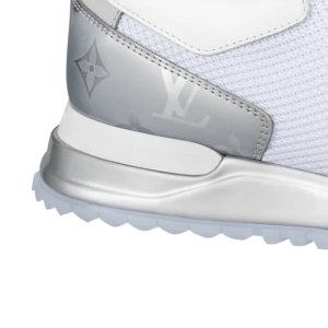 Giay Louis Vuitton Run Away Trainers "White" 1A9FES