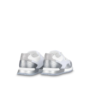 Giay Louis Vuitton Run Away Trainers "White" 1A9FES