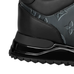 Giay Louis Vuitton Run Away Trainers "Black" 1A8KJ0