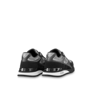 Giay Louis Vuitton Run Away Trainers "Black" 1A9J1E