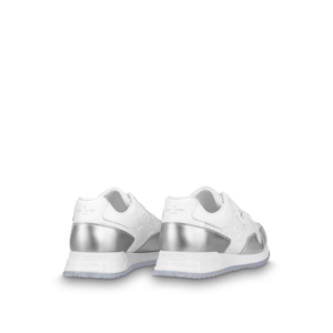 Giay Louis Vuitton Run Away Trainers "White" 1A8V4J