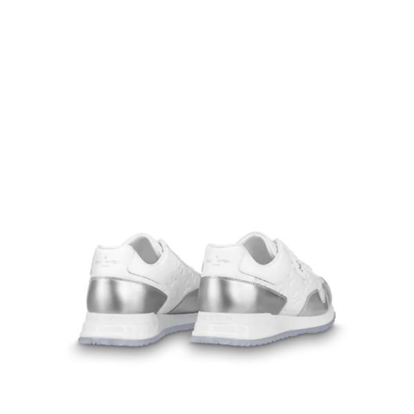 Giay Louis Vuitton Run Away Trainers "White" 1A8V4J