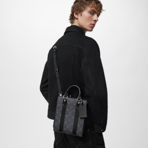 Tui Louis Vuitton Sac Plat Mini Bag 'Black' M46453