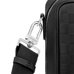 Tui Louis Vuitton Sirius Messenger 'Black' N45286