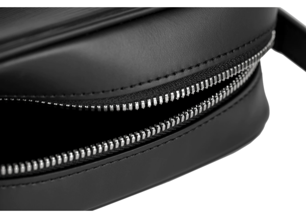 Túi Louis Vuitton x Supreme Danube Epi PM Black - Ảnh 5