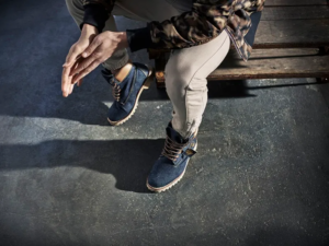 Alternative view of Giày Timberland White Oak x 6 Inch 'Denim' TB0A1B3R