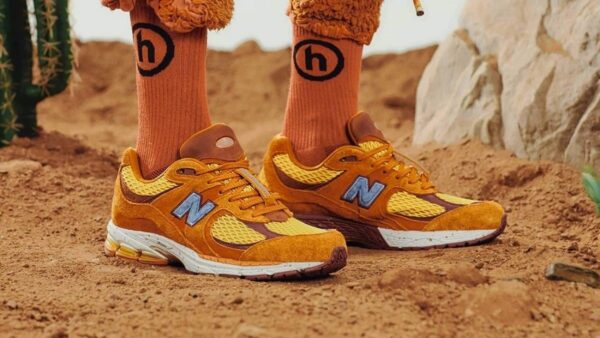 Giày New Balance Salehe Bembury x 2002R 'Peace Be The Journey' ML2002R1 - Ảnh 3