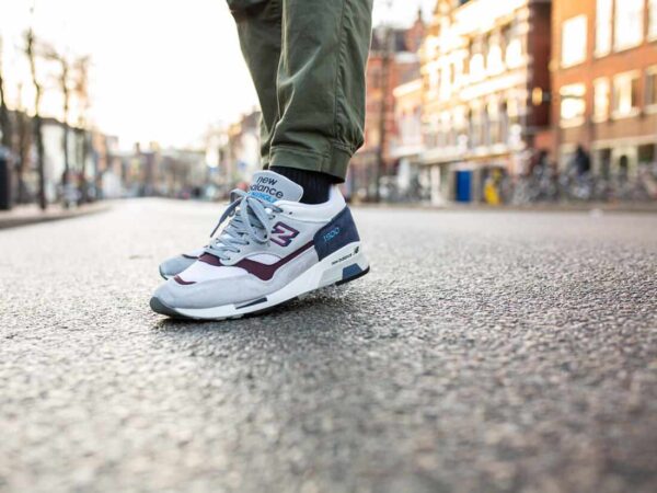 Giày New Balance M1500 'Grey Navy Burgundy' M1500NBR - Ảnh 7