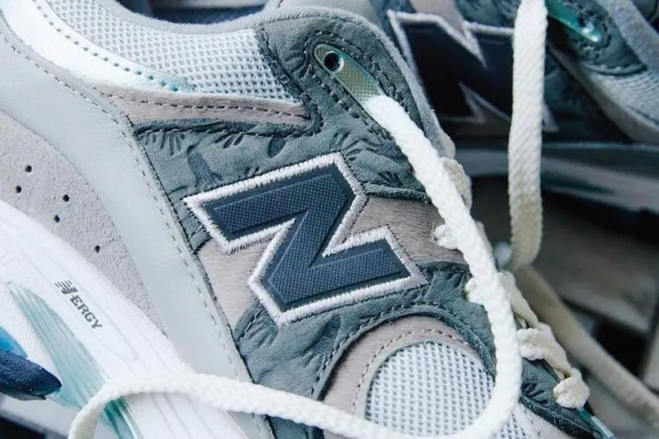 Giày New Balance 2002R 'Atmos Grey Rat' M2002RAT - Ảnh 7
